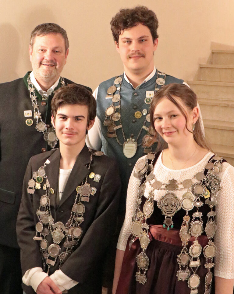 Königsproklamation der ASG Feldkirchen mit den neuen Schützenkönigen