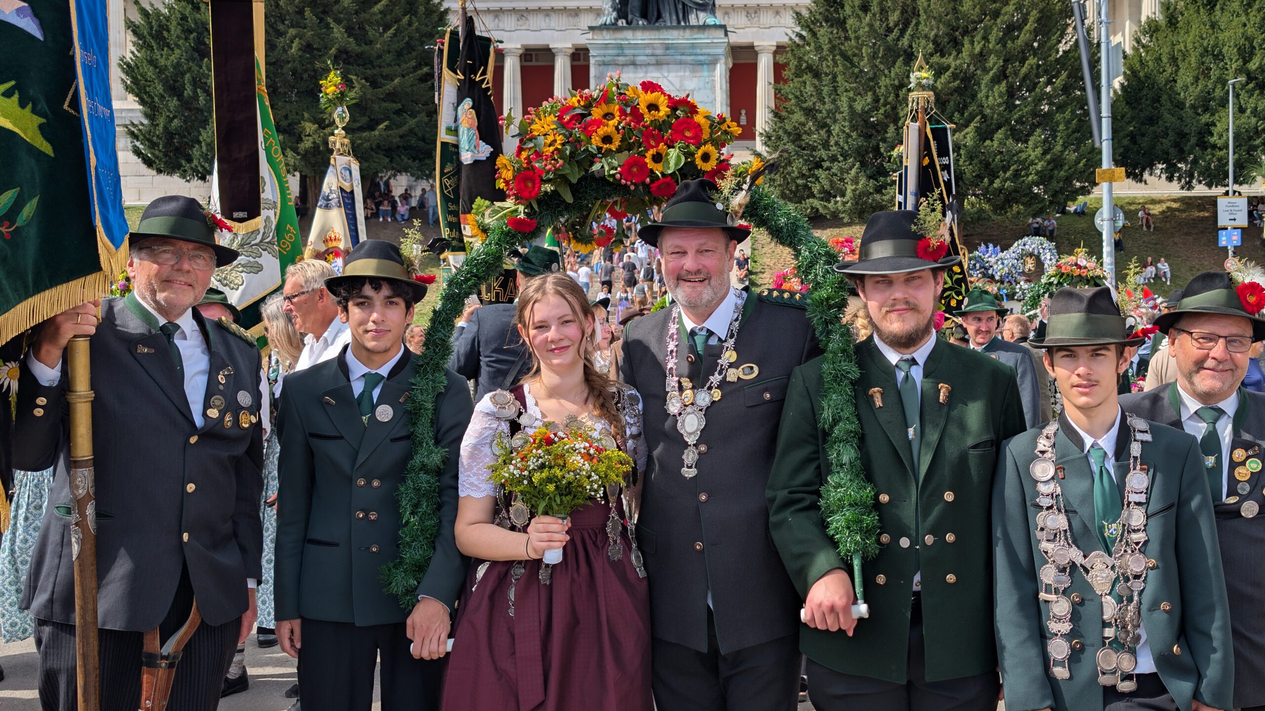 Trachten- und Schützenumzug Oktoberfest 2026